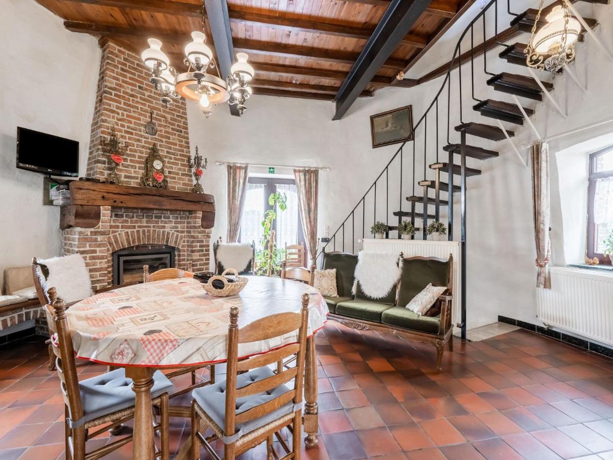 Stunning Holiday Home In Oombergen With Terrace And Garden Zottegem Εξωτερικό φωτογραφία